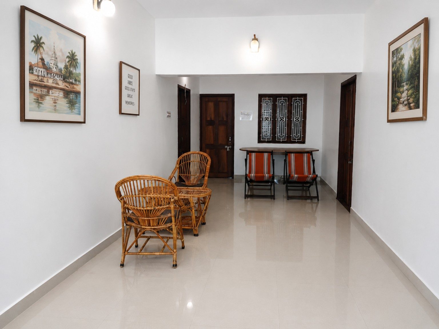 Common hall sitting area between Lotus and Lily apartments