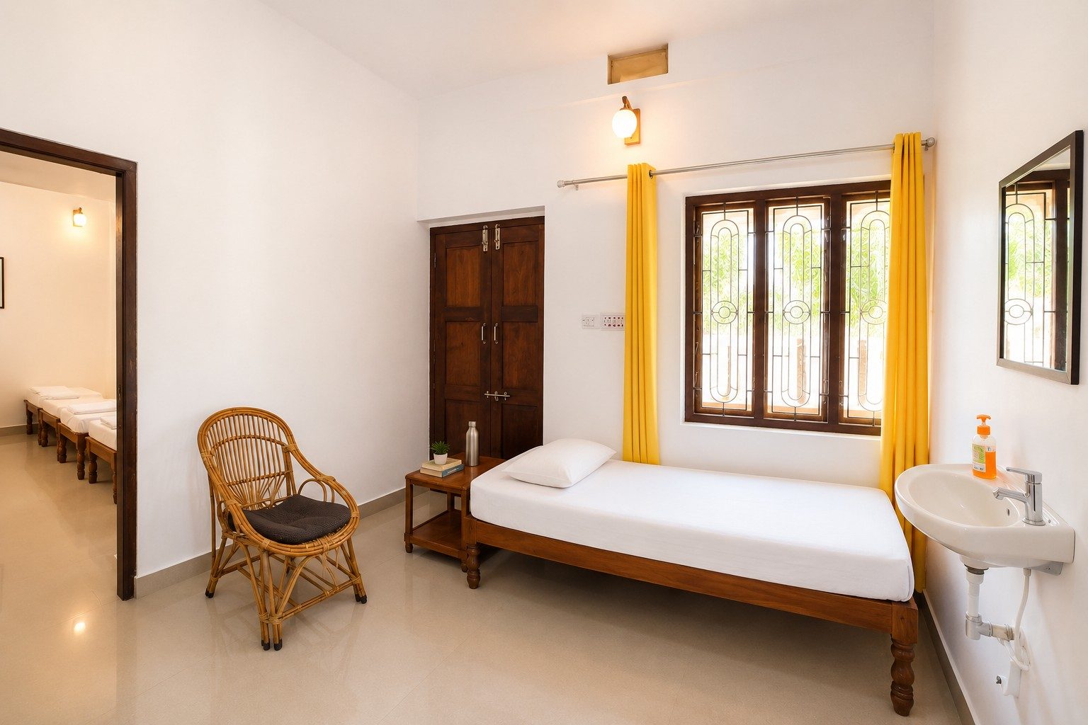 Lily Apartment living room with single bed and sitting area